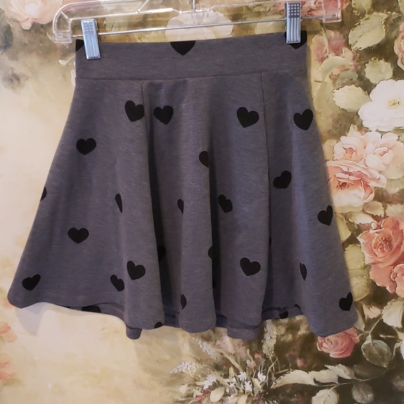 H&M Dresses & Skirts - 2/$5 Divided Sz XS skirt